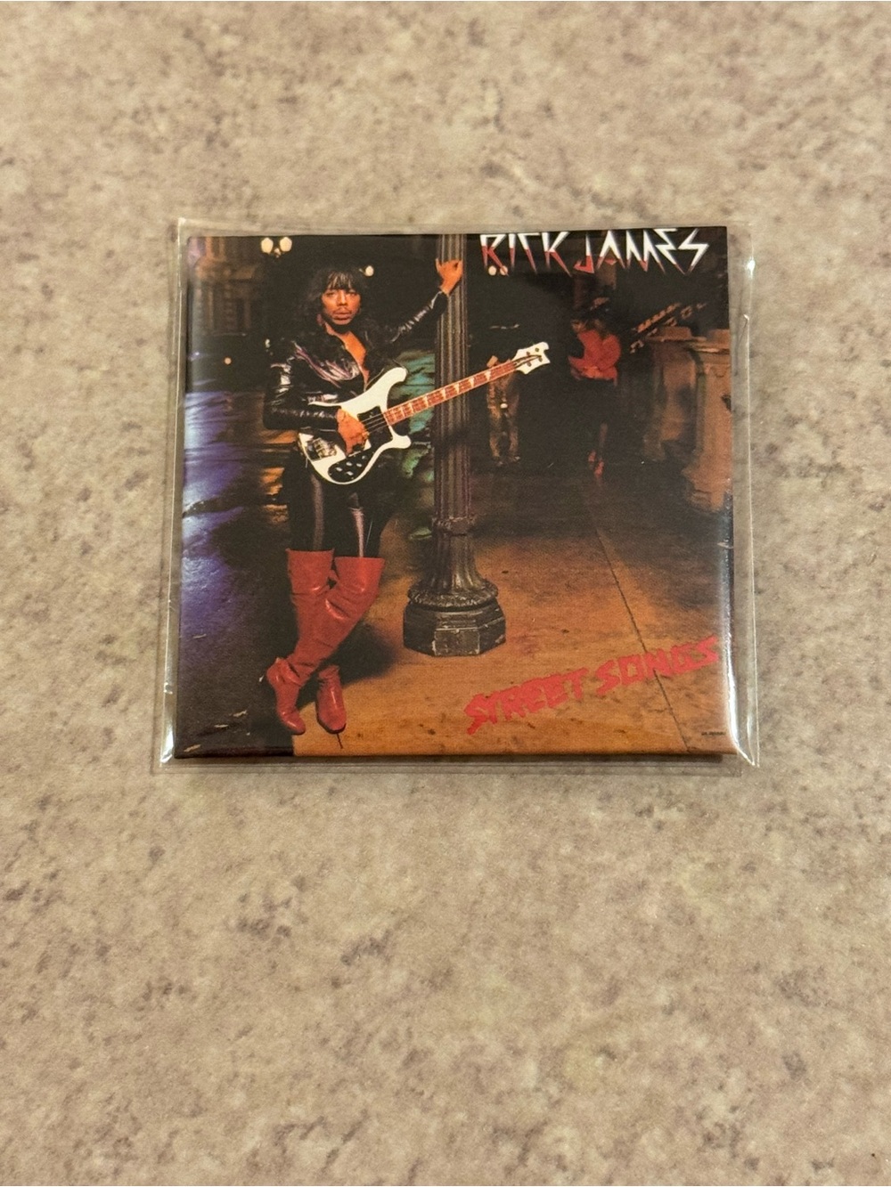 Mini Brands Vinyl - Super Freak